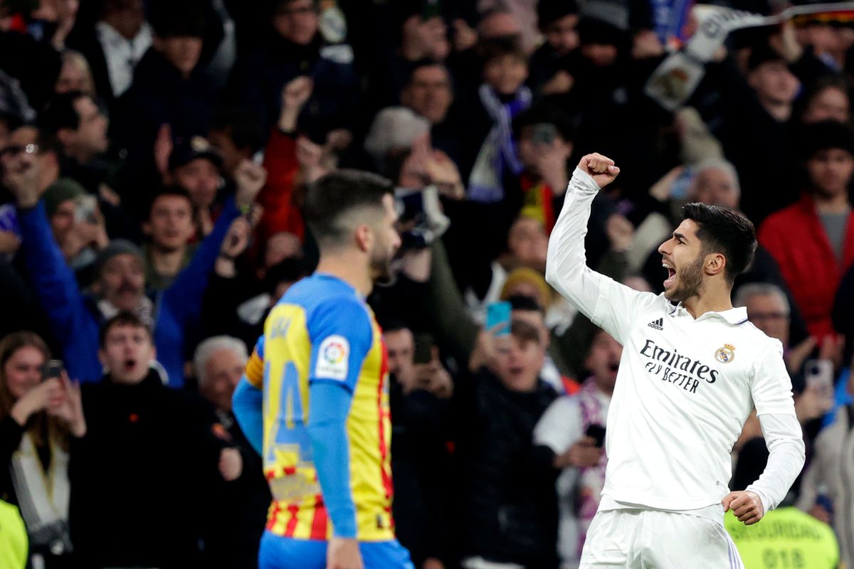 Real Madrid Secures Victory With Ten Men Against Valencia